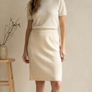 Vintage St. John Basics Santana Knit Designer Cream Pencil Skirt